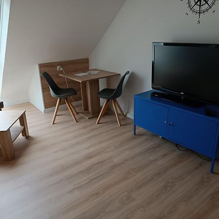 Ferienwohnung Kleine Moewe Mit E-Bike Verleih Wilhelmshaven Exterior foto
